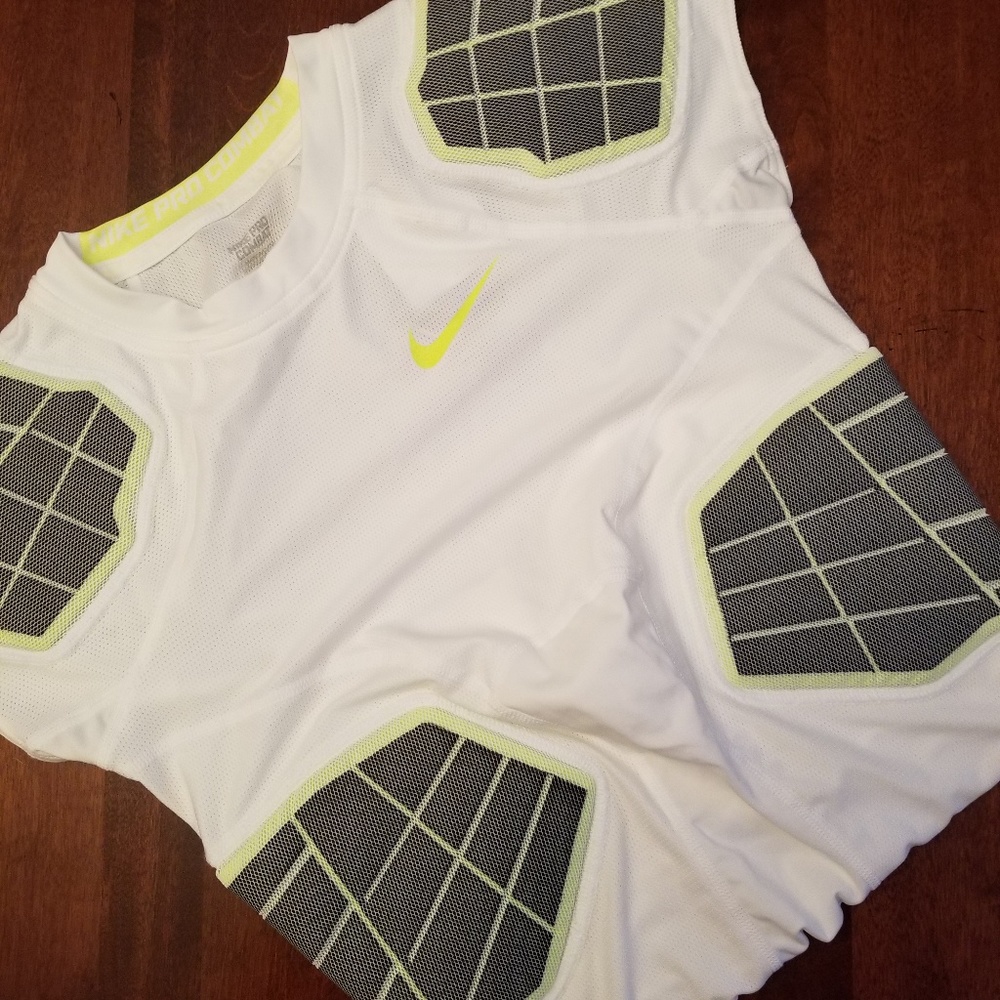 Men's Nike pro-combat football or other contact